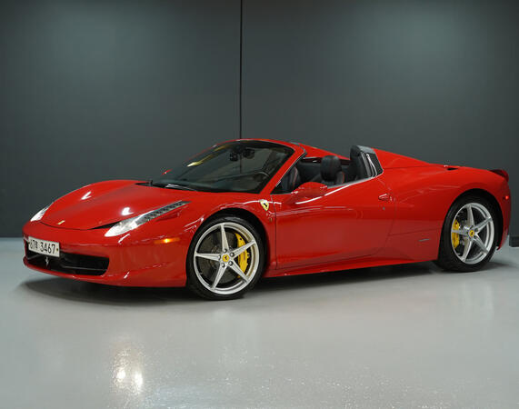 페라리 458 스파이더
